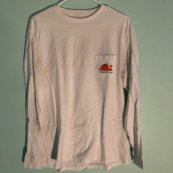 Vineyard Vines Tops - ⚡️VINEYARD VINES LONG SLEEVE PUMPKIN TEE⚡️